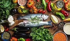 Why is the mediterranean diet so healthy?