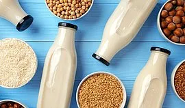 5 przepisów na domowe zamienniki mleka krowiego